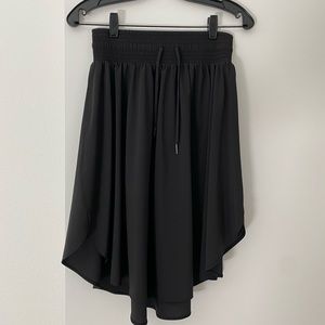 COPY - Lululemon black circle skirt size 6
